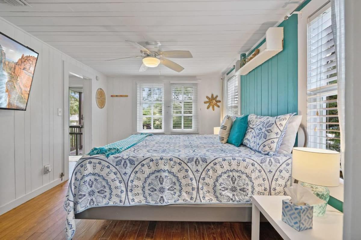 Marvelous Mermaid Bungalow, Dog-Friendly Upstairs Apt In Prime Vilano Beach St. Augustine Kültér fotó