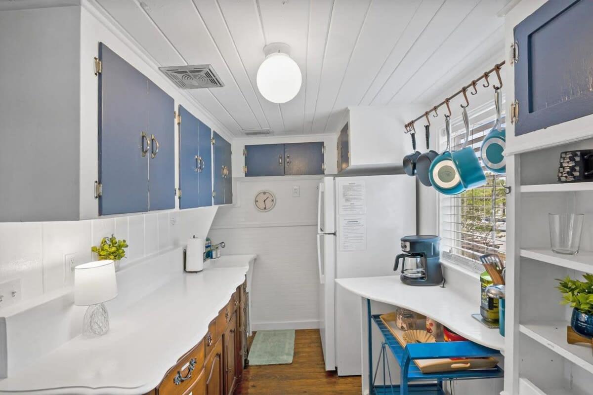 Marvelous Mermaid Bungalow, Dog-Friendly Upstairs Apt In Prime Vilano Beach St. Augustine Kültér fotó